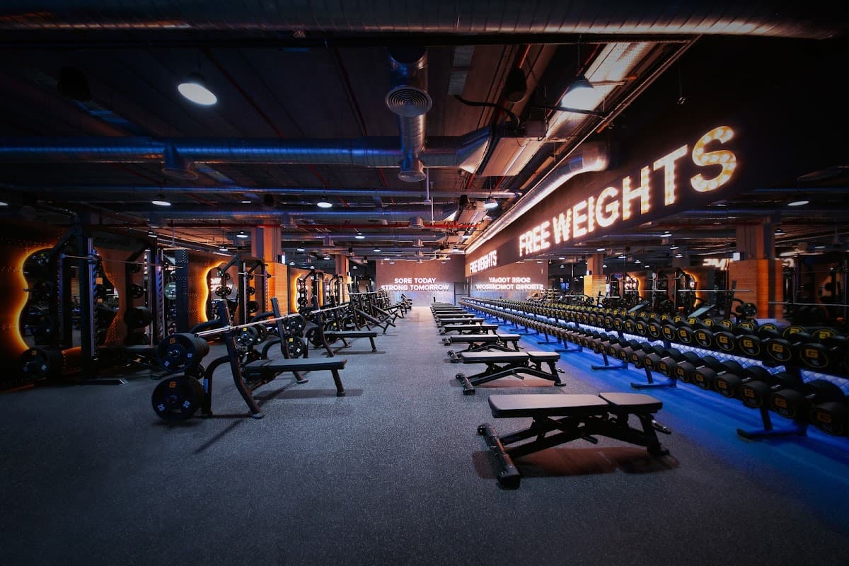 GymNation Tahlia Street Men's | Best Gym in Jeddah