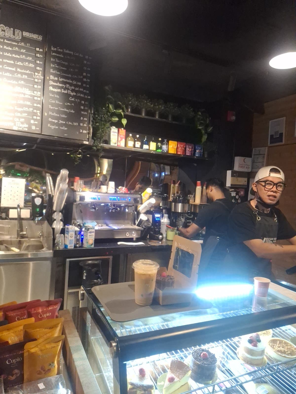 1/15 Neighborhood Cafe Rawdah