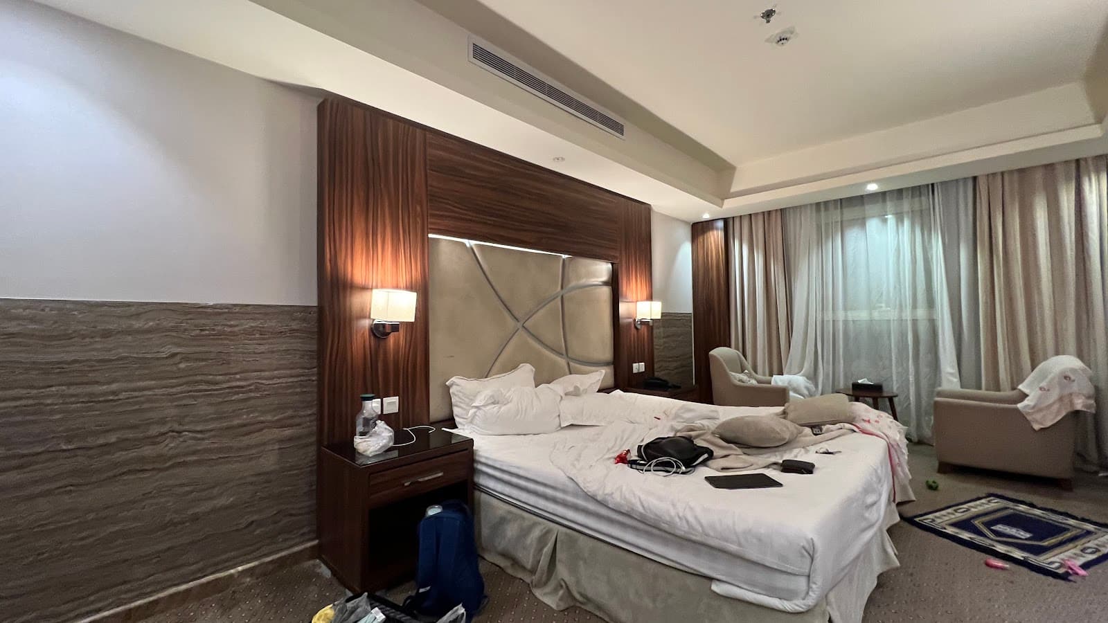 EBREEZ HOTEL