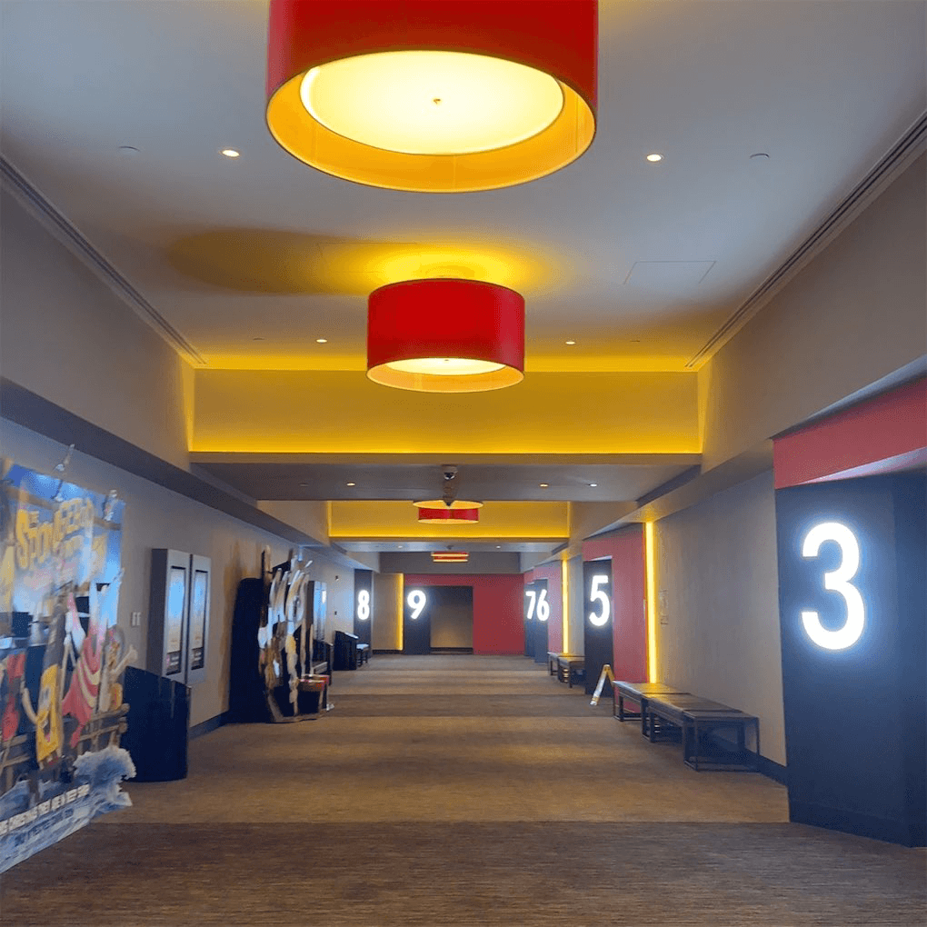 AMC Stars Avenue 9