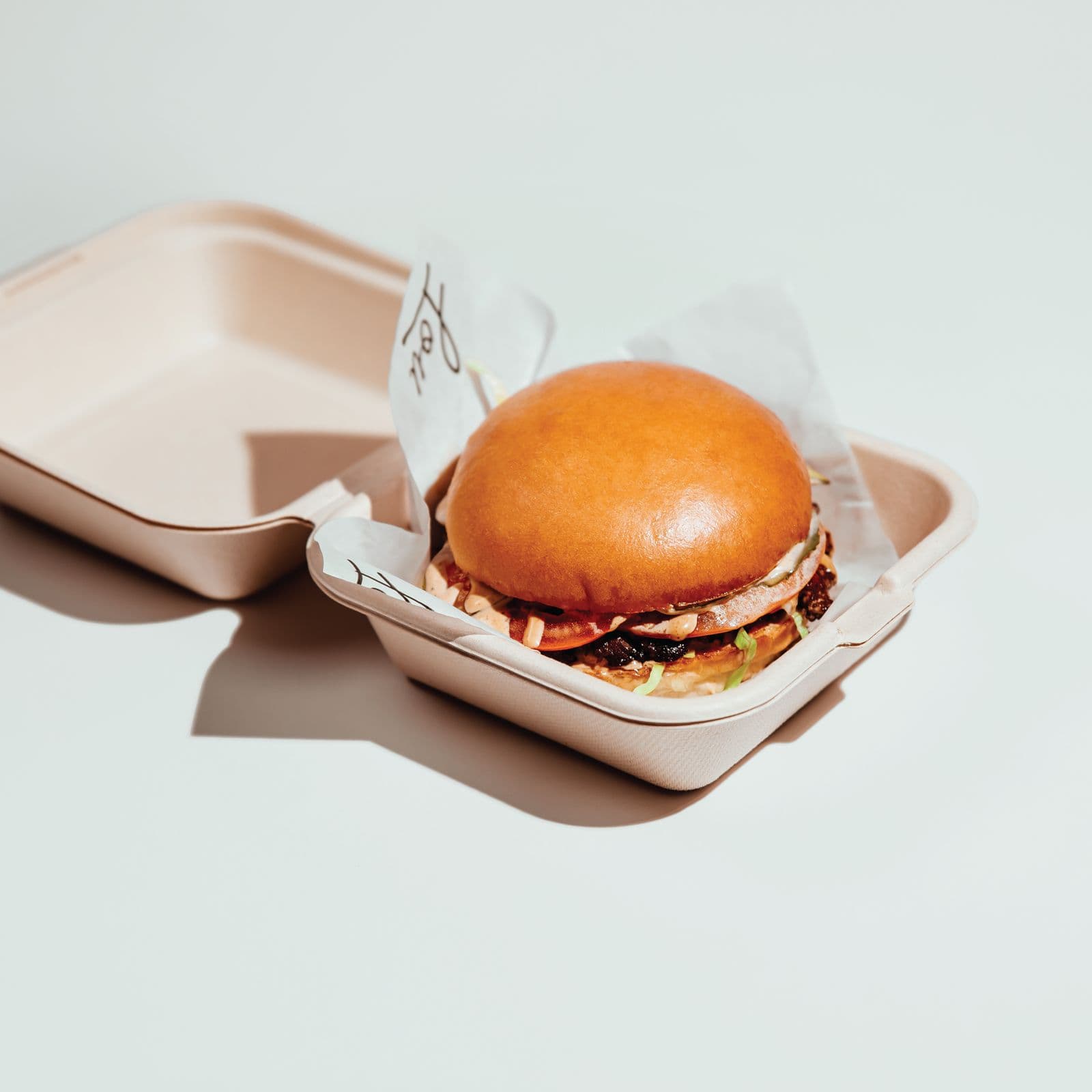 Lou Burger لو برجر