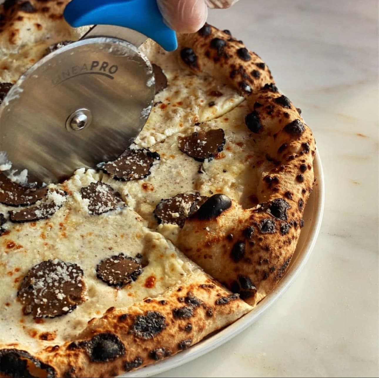 il Postino Pizzeria