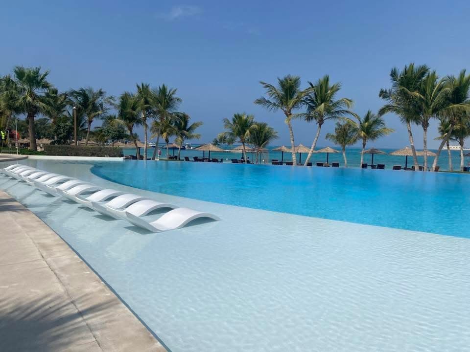 Silver Sands Beach Resort