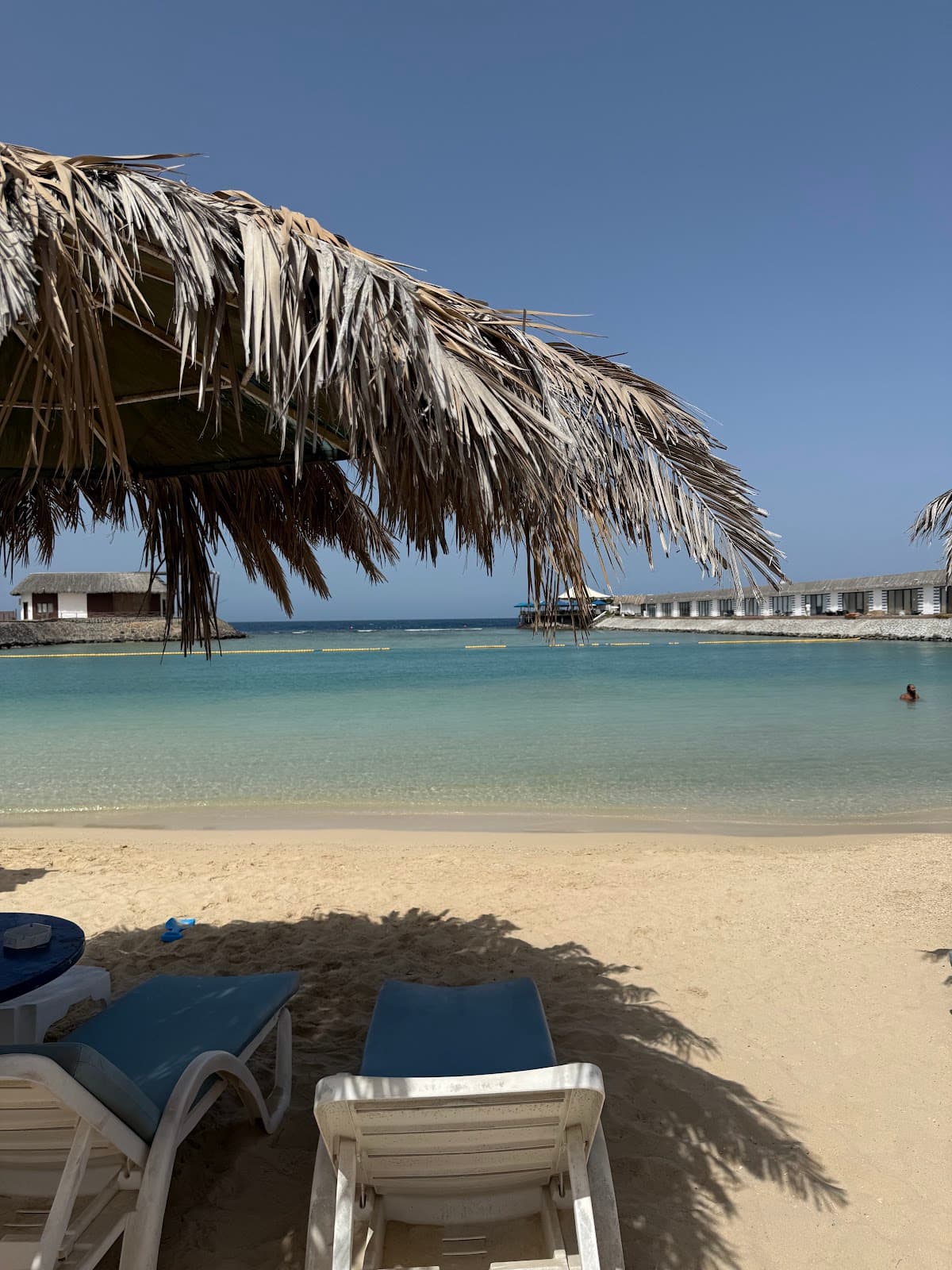 منتجعات لافونتين