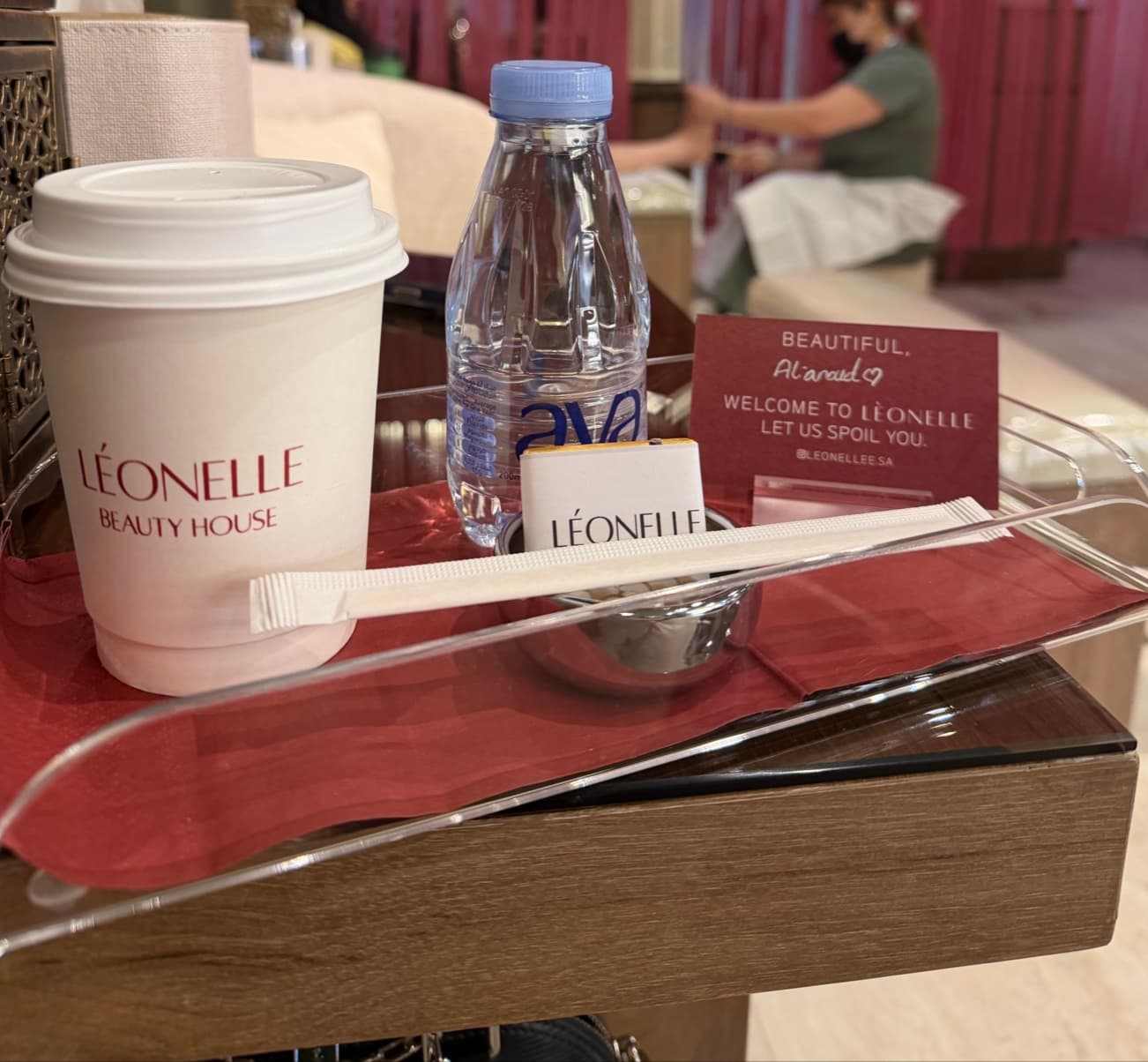 Léonelle | ليونيل