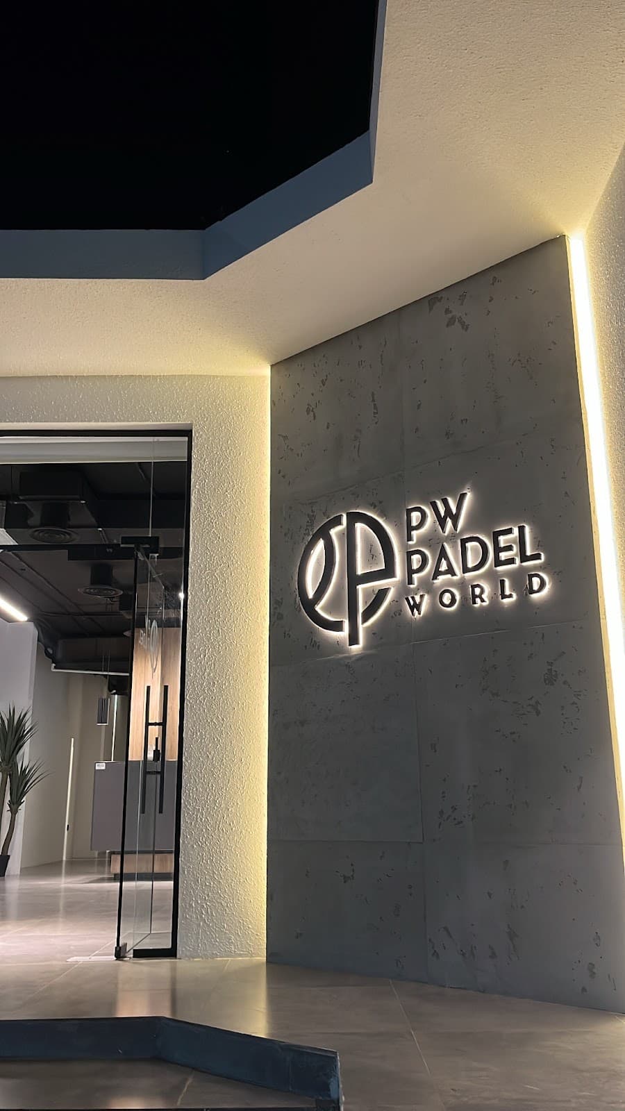 PW Padel World | بادل وورلد