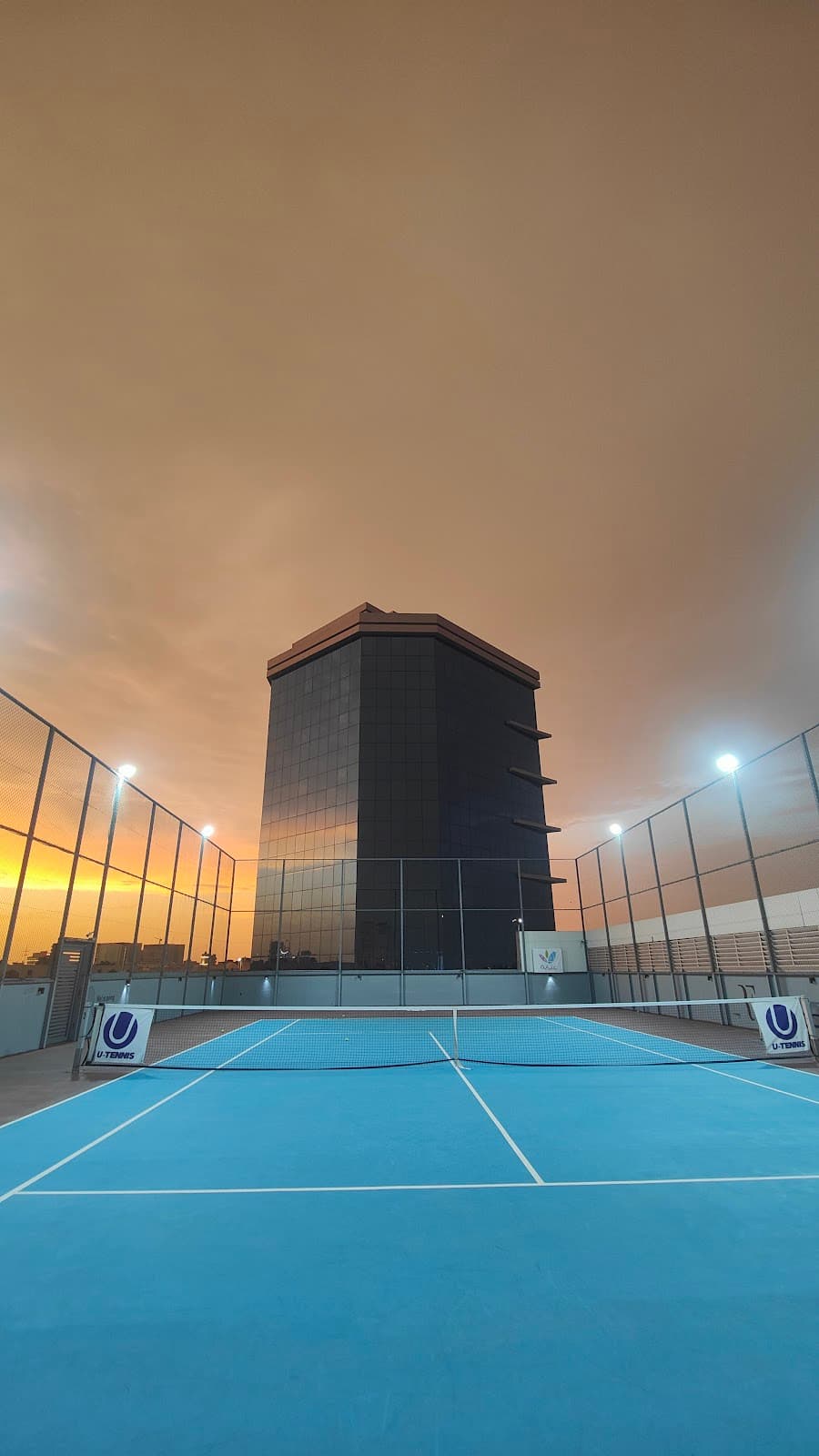 U TENNIS JED | يو تنس