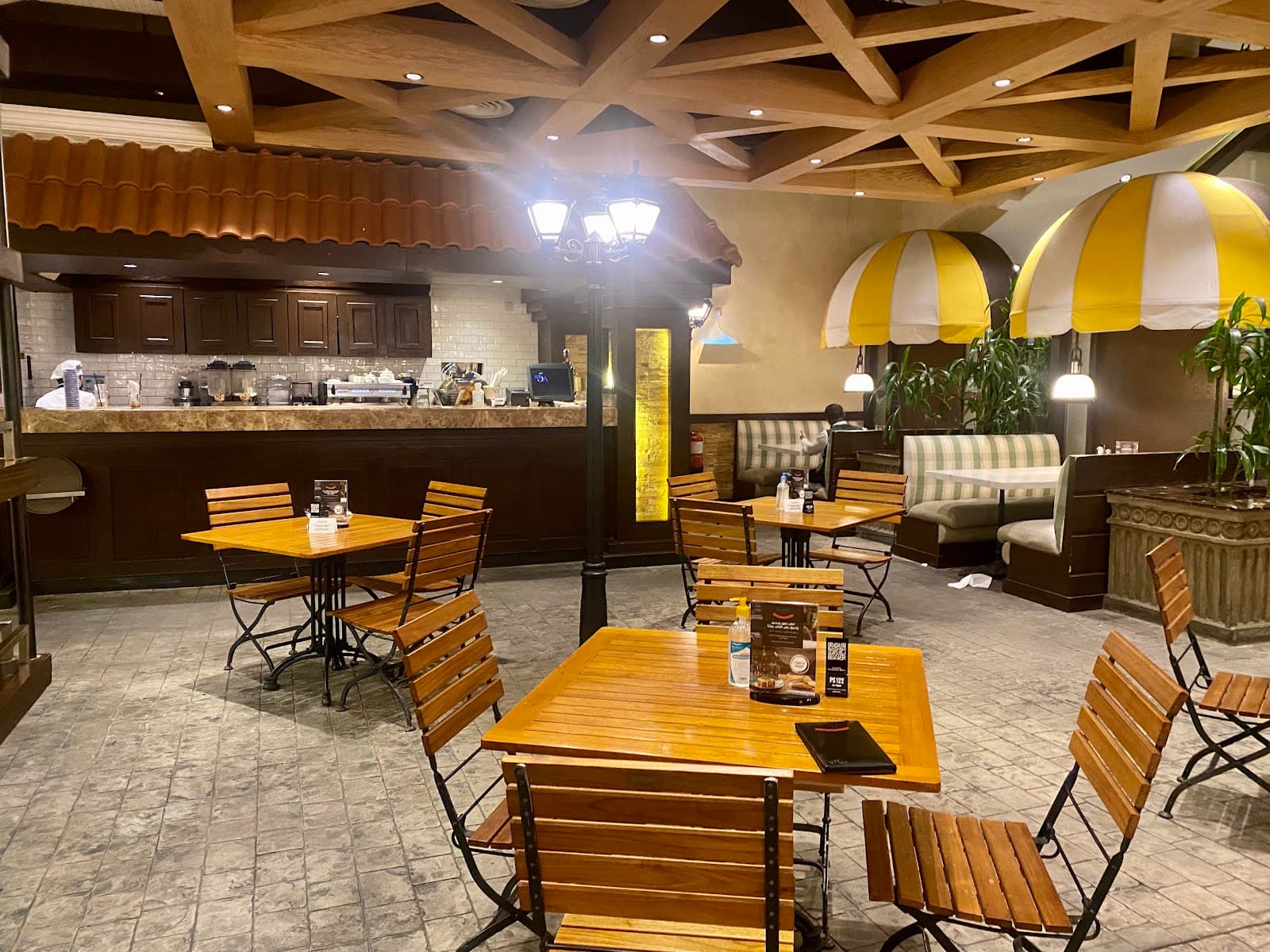 Piatto Restaurant