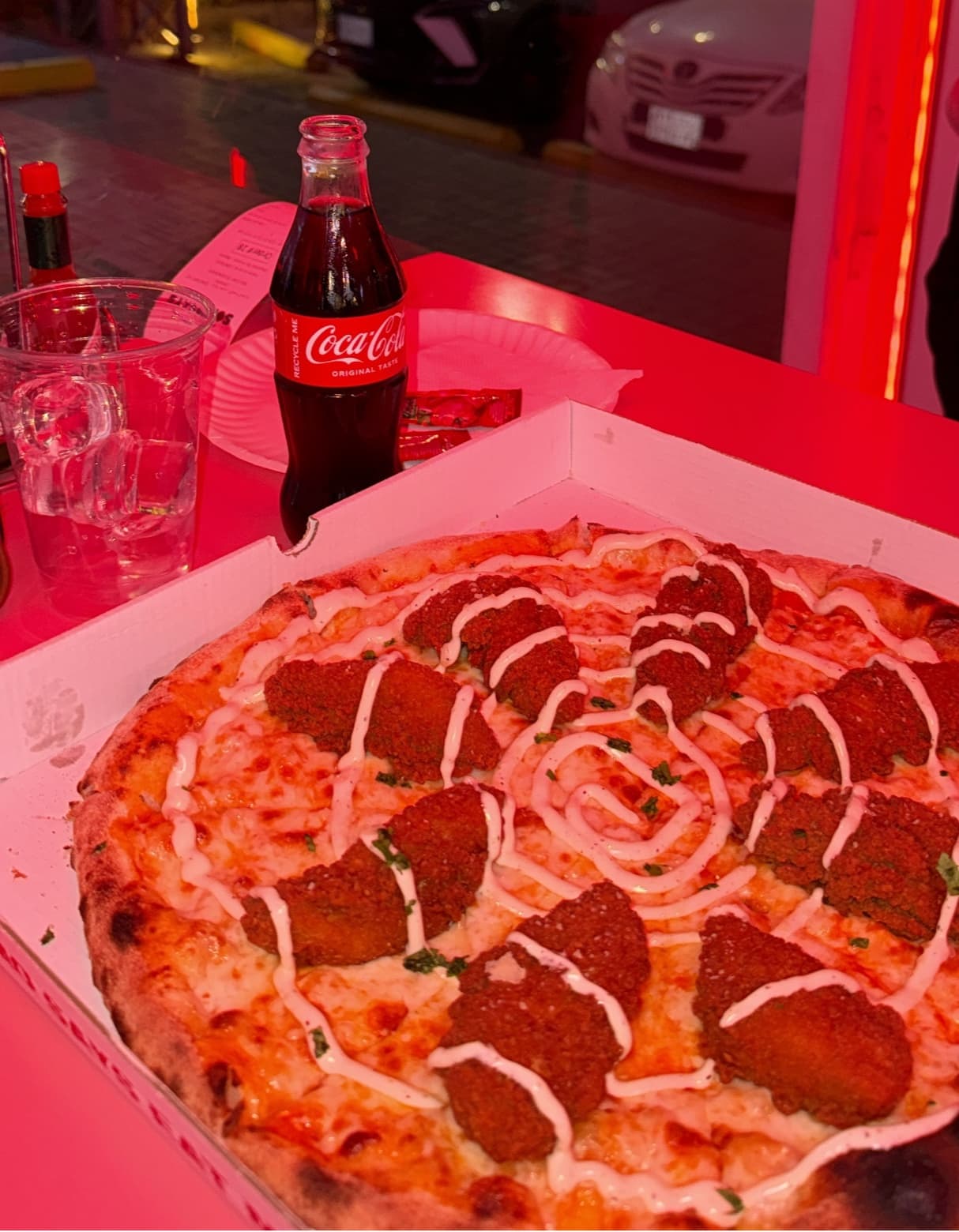 SOMOSAYS PIZZA