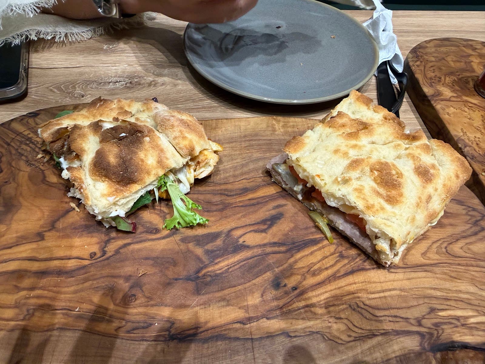 Tostino Obhour