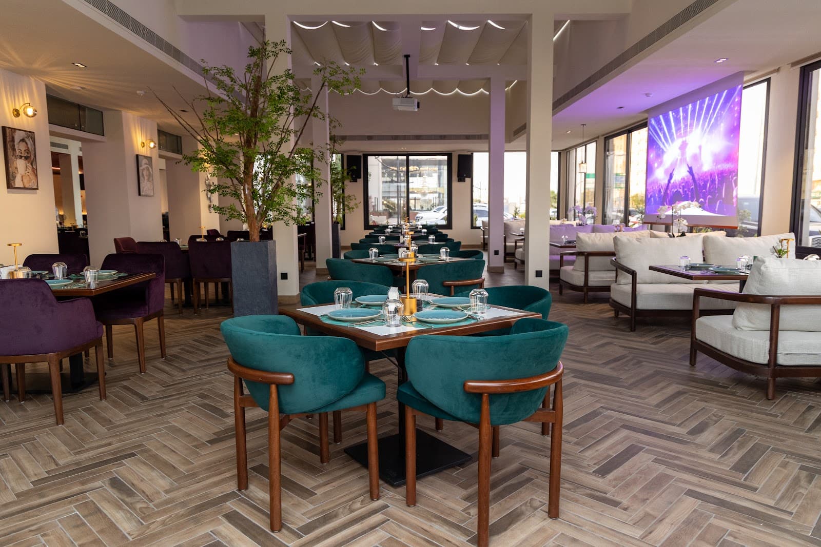 Agave Restaurant & Cafe