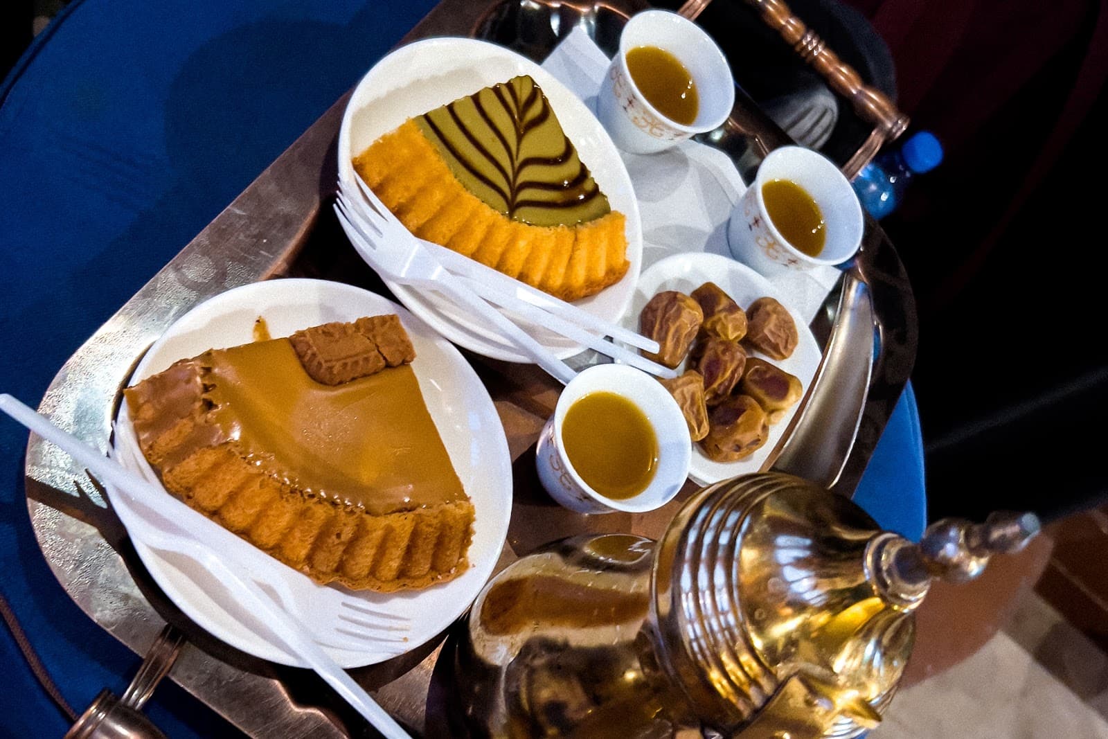 Roshan Café