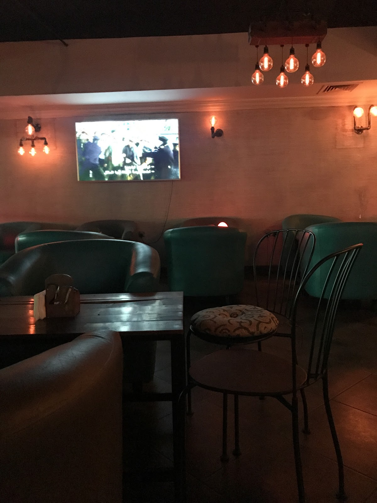 ذا قلوري لاونج