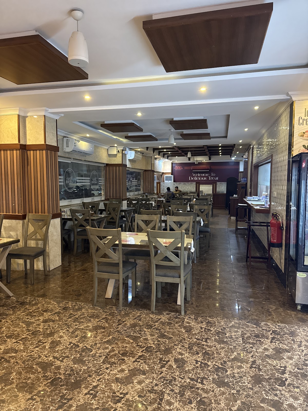 Rose Garden Restaurant