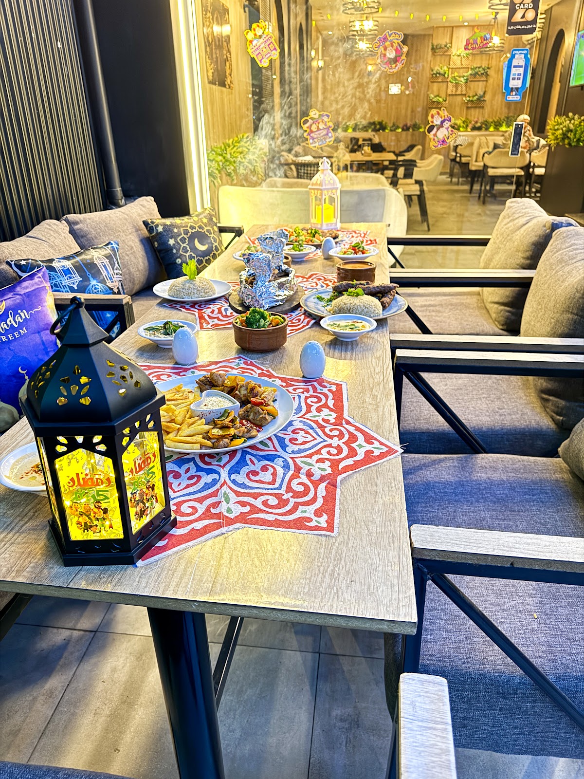 La Kurdi Restaurant & Cafe