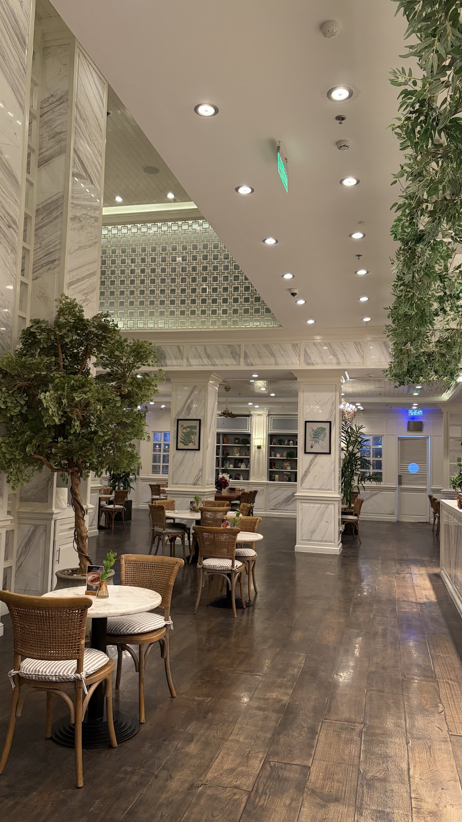 L’ETO caffe - Al Tahlia, Jeddah