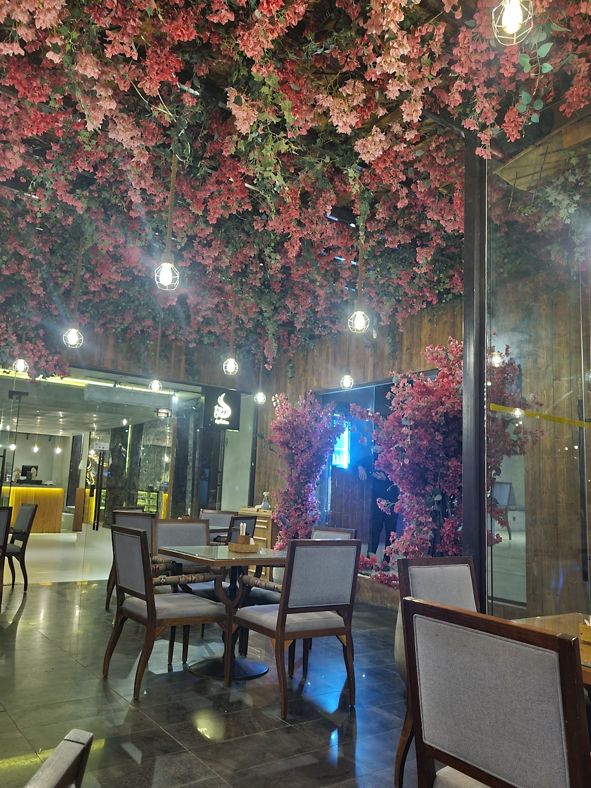 Al Mohra Cafe | كافيه المهرة