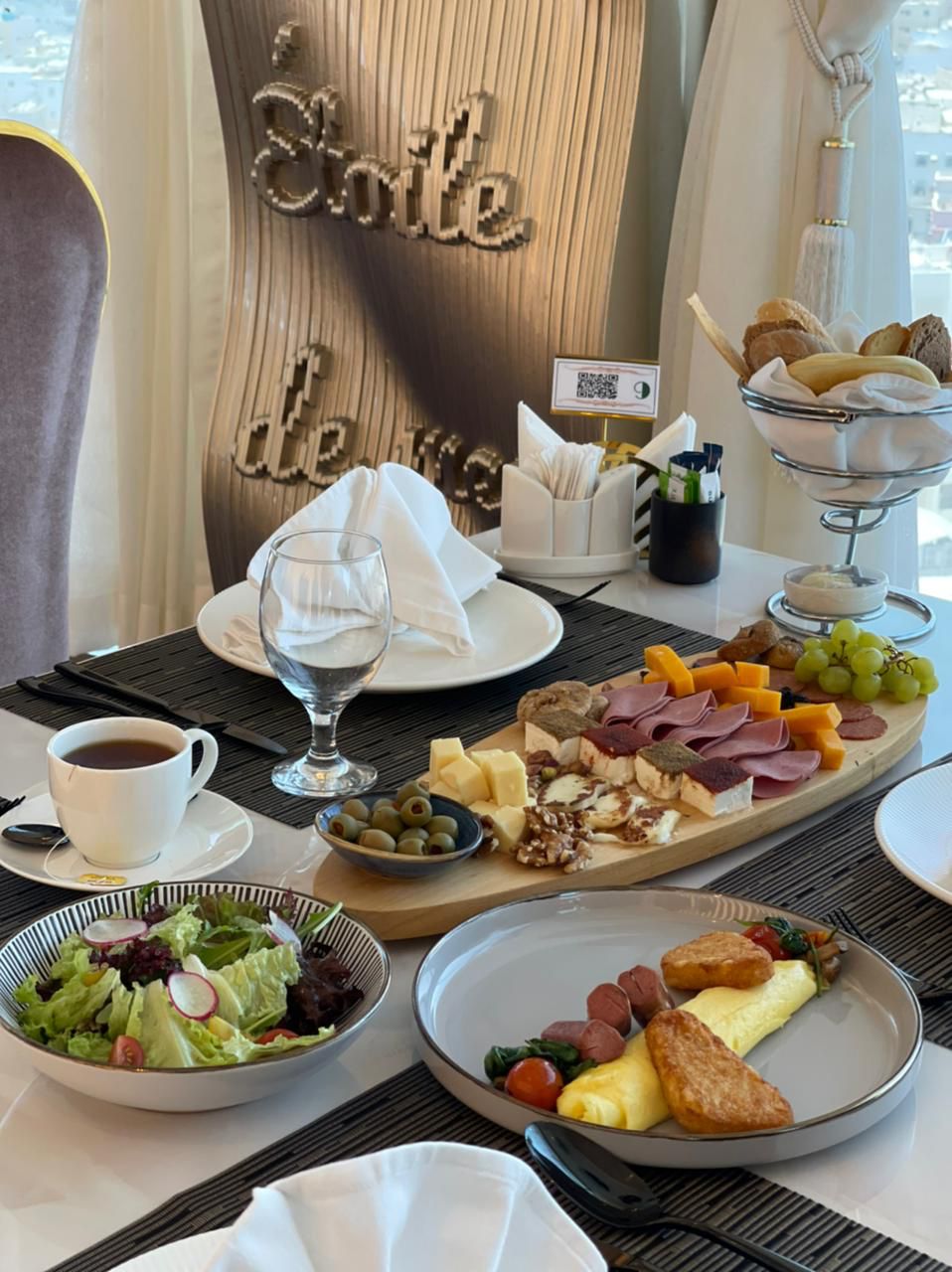 Etoile De Mer Restaurant