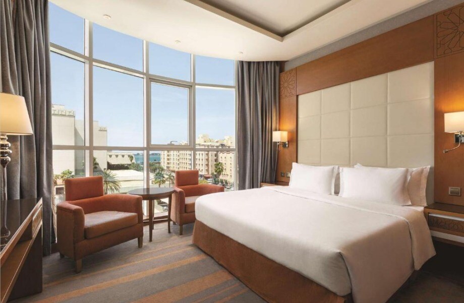 Dancenter Harbour Gateway Jeddah Beach Vivid Plaza Hotel