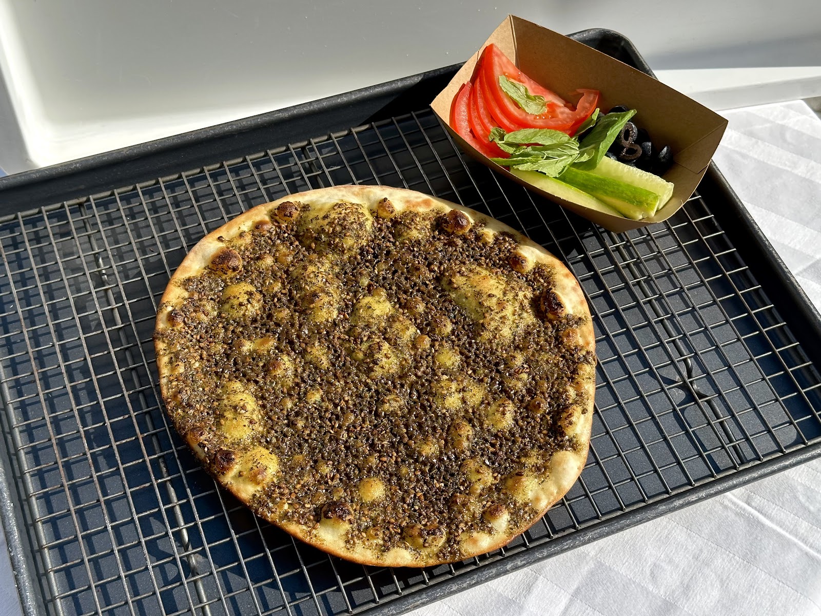 Ziyada Toum زيادة ثوم - Restaurants in Jeddah - 4