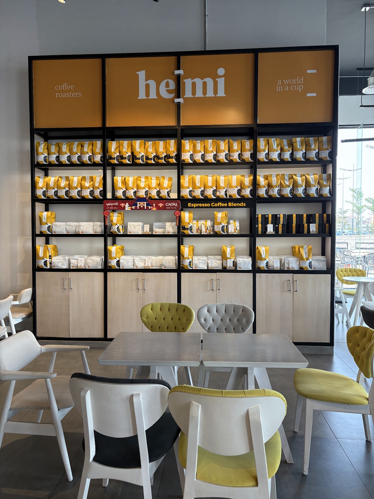 Hemi cafe & roastery