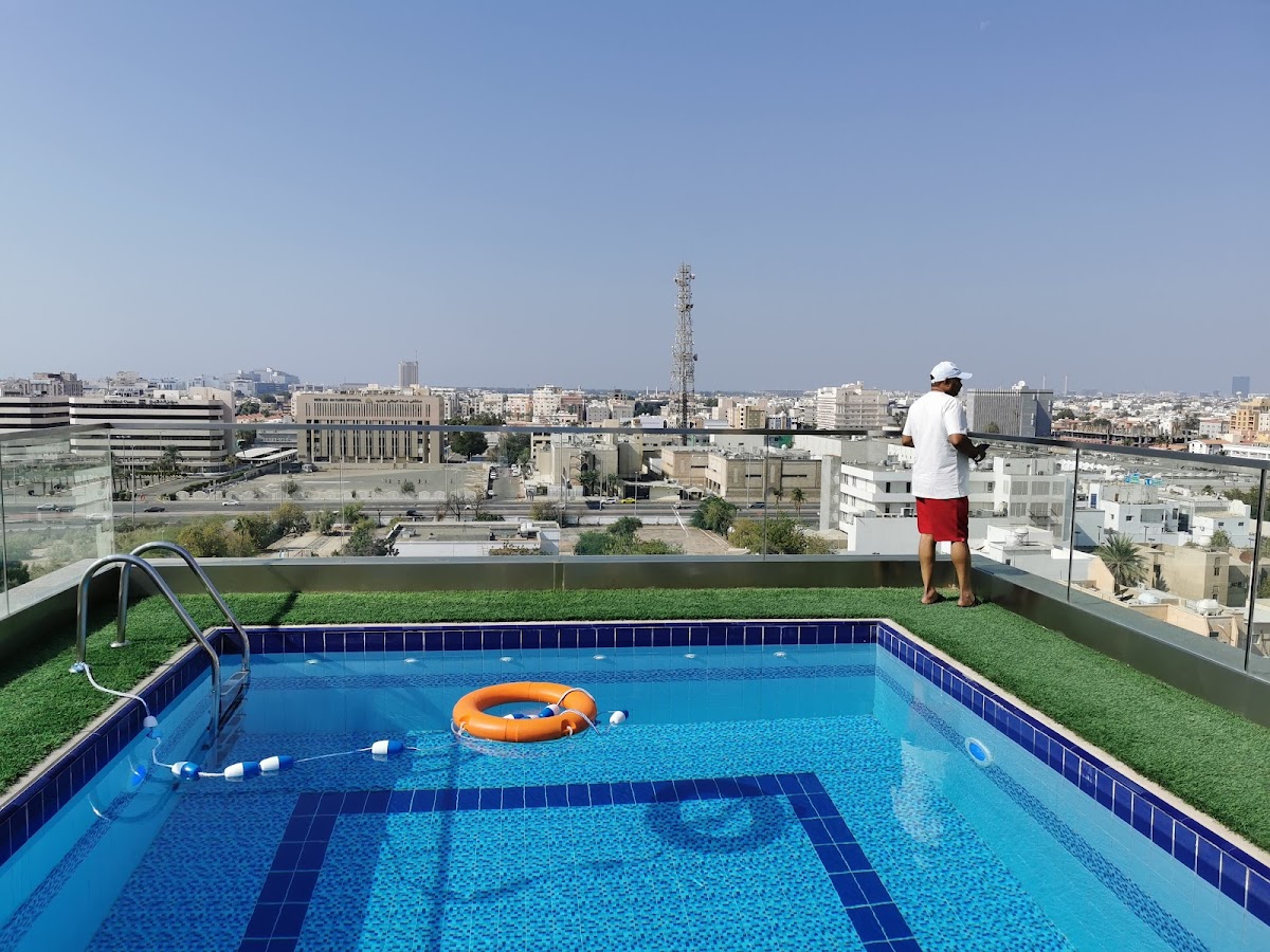 Sunday Emerald Hotel