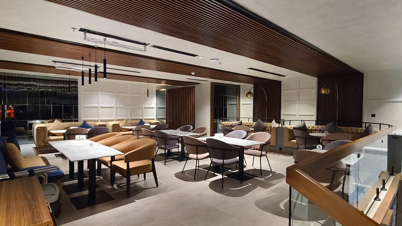 Vōlo - Restaurants in Jeddah - 3