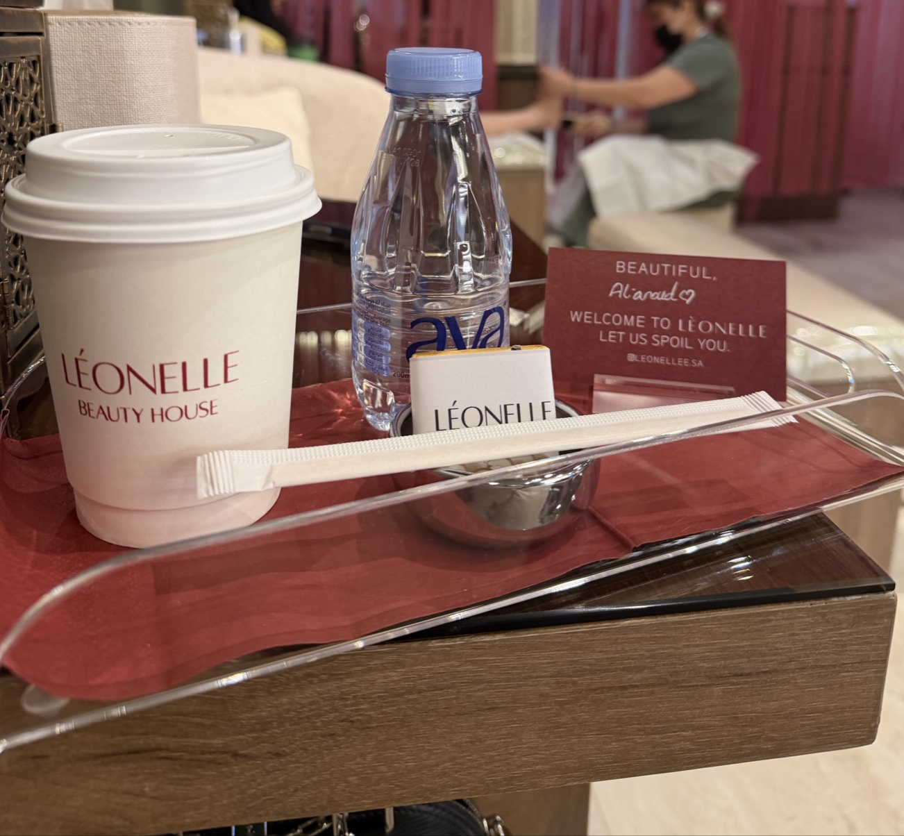 Léonelle | ليونيل