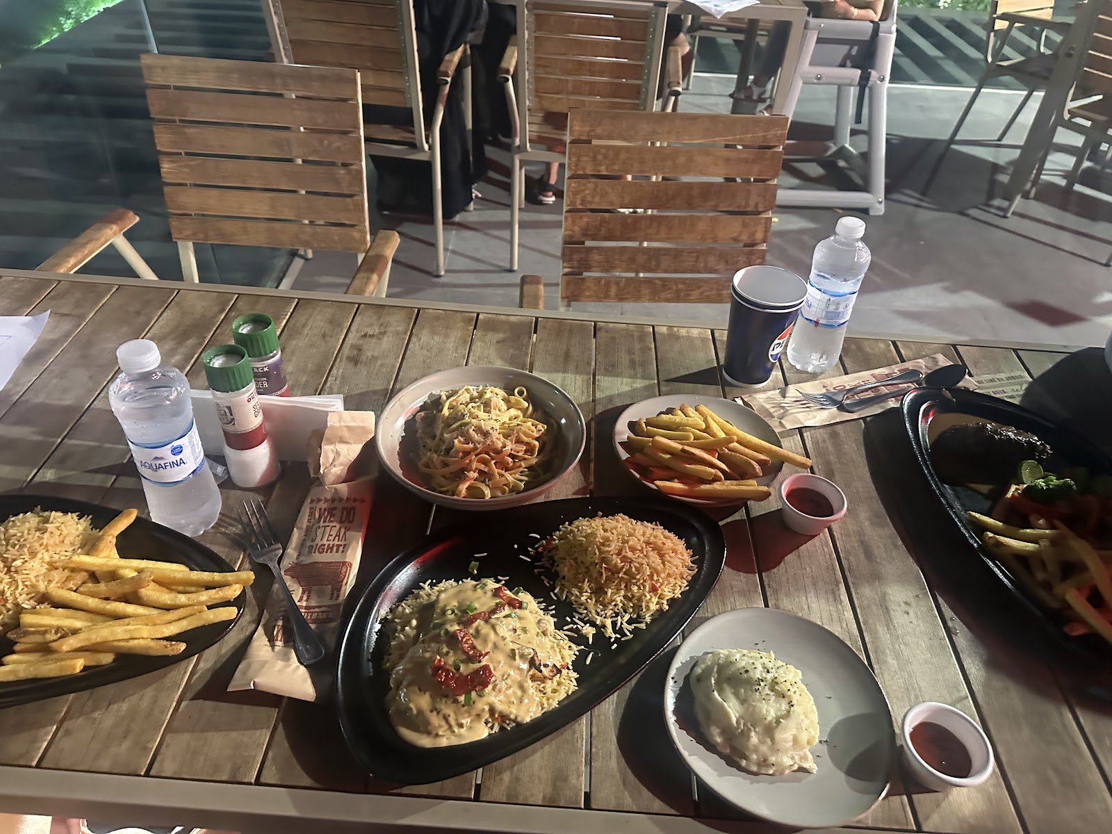اوت باك ستيك هاوس Outback Steakhouse‏