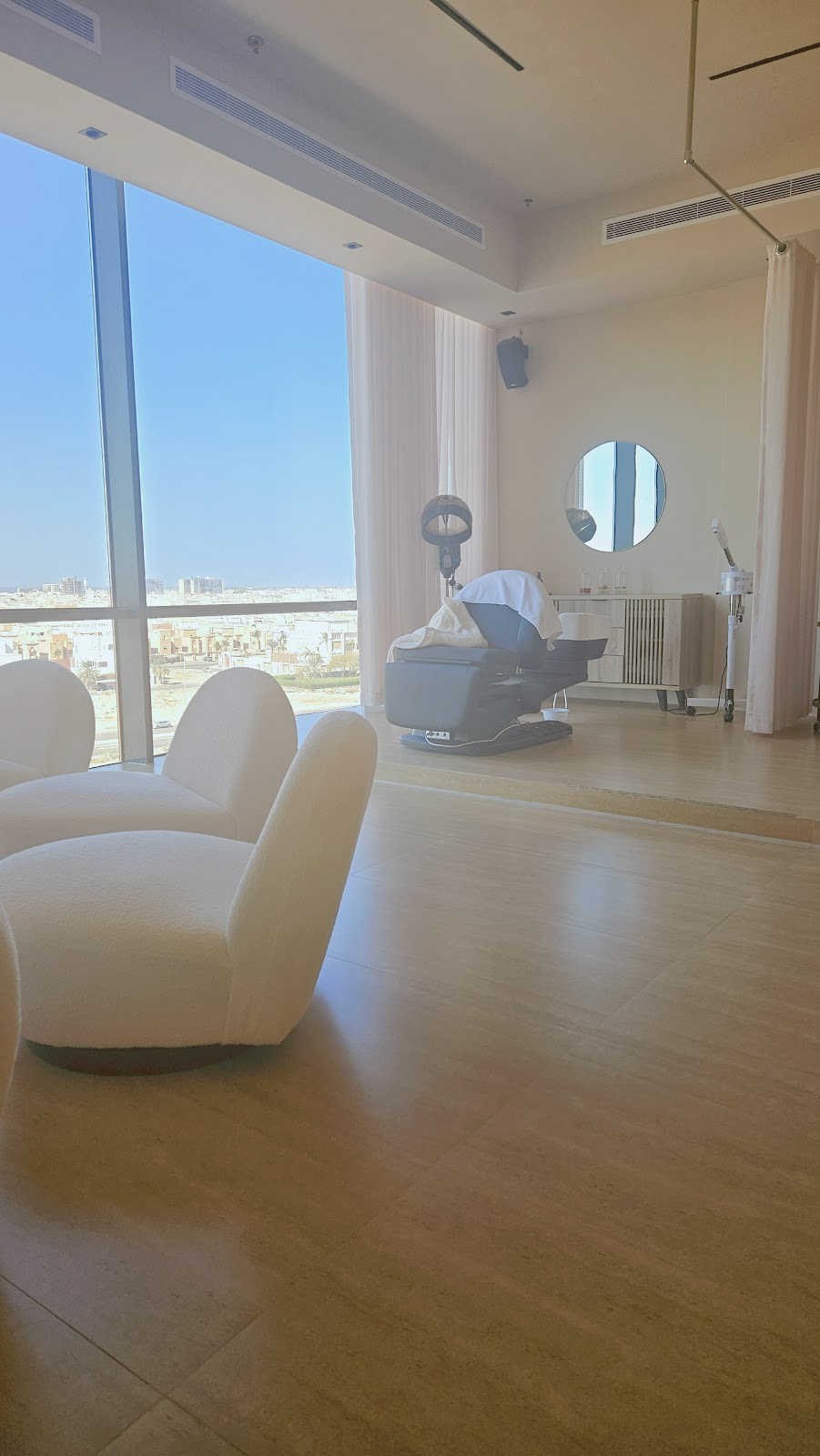 ديزيرت روز بيوتي سبا