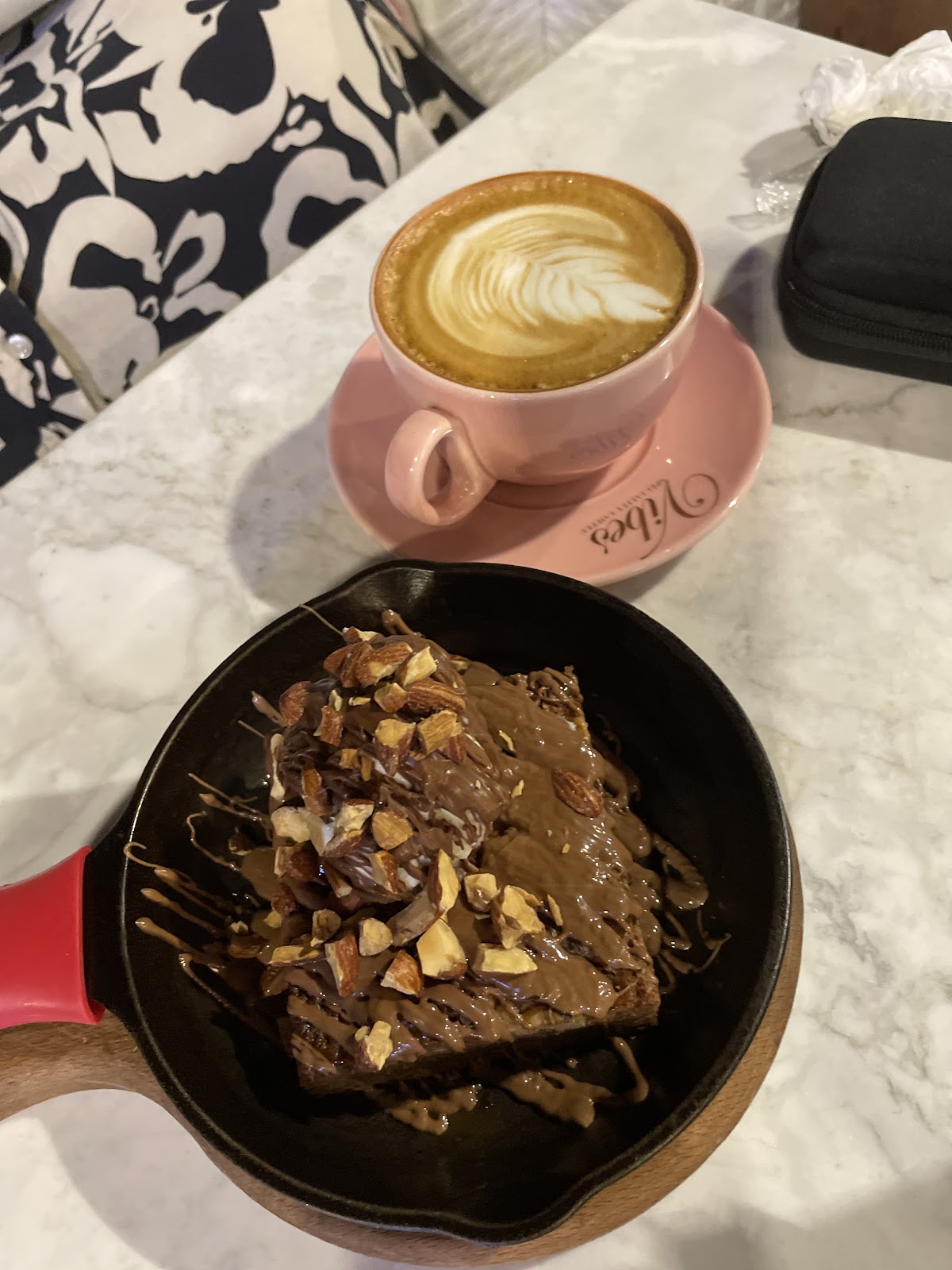 فايبز كافيه يو ووك جدة/ Vibes cafe U-Walk