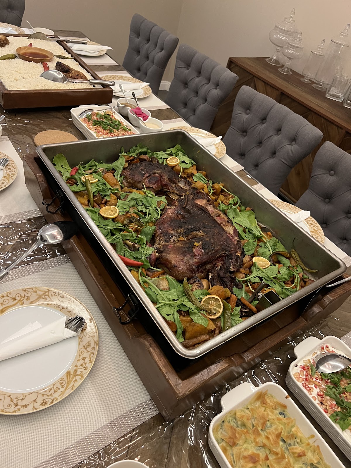 Mudakhan مدخن